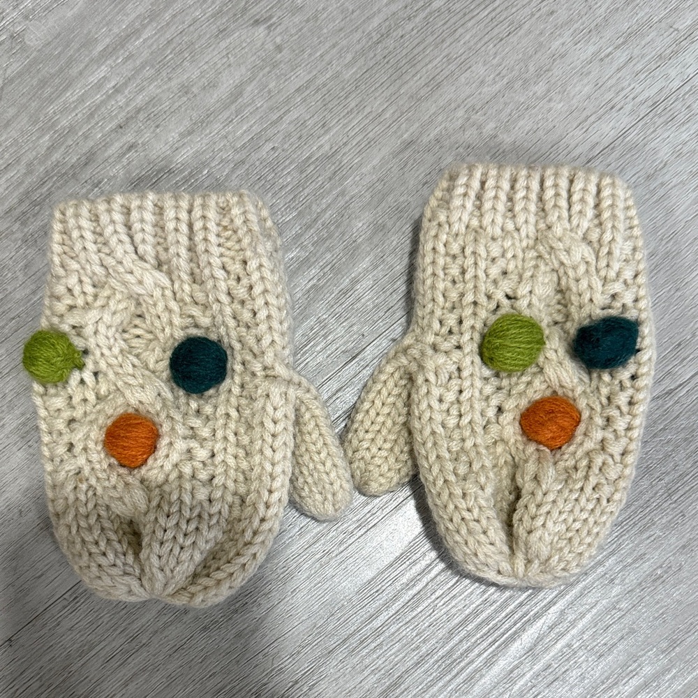 Zara Kids Cream Mittens with Colorful Accents